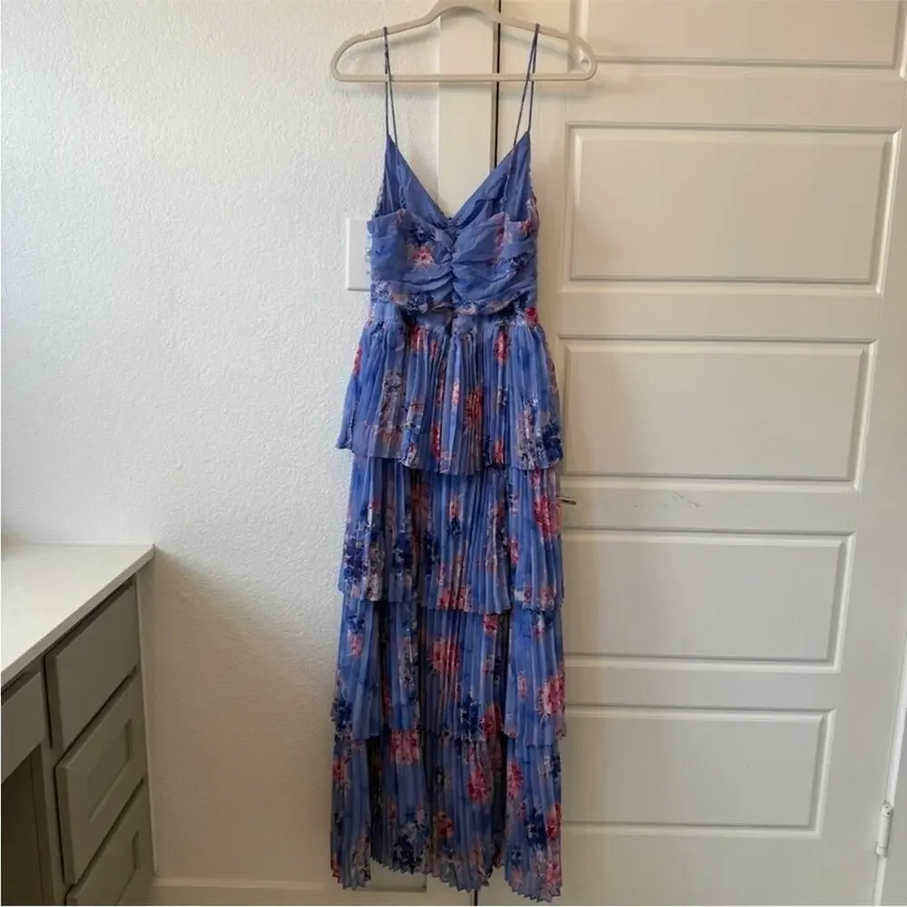 NEW Astr Daytona Floral Dress Medium - Picture 4 of 7